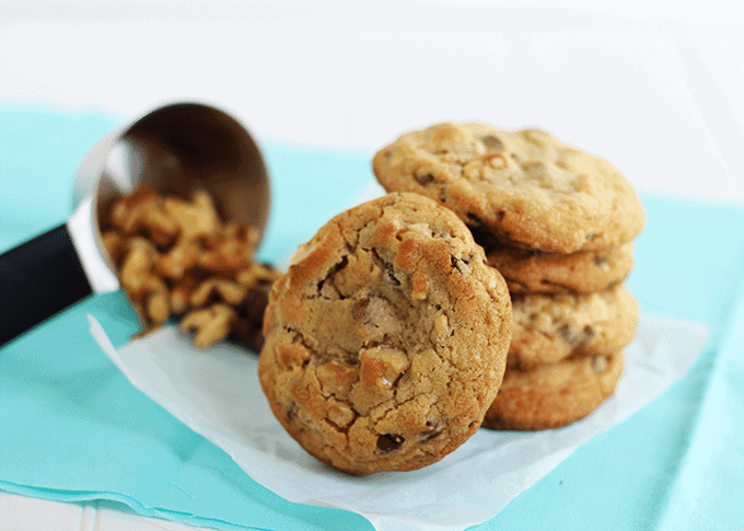 Soft & Chewy Chocolate Chip Cookies