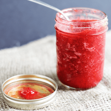 Quick and Easy Strawberry Jam