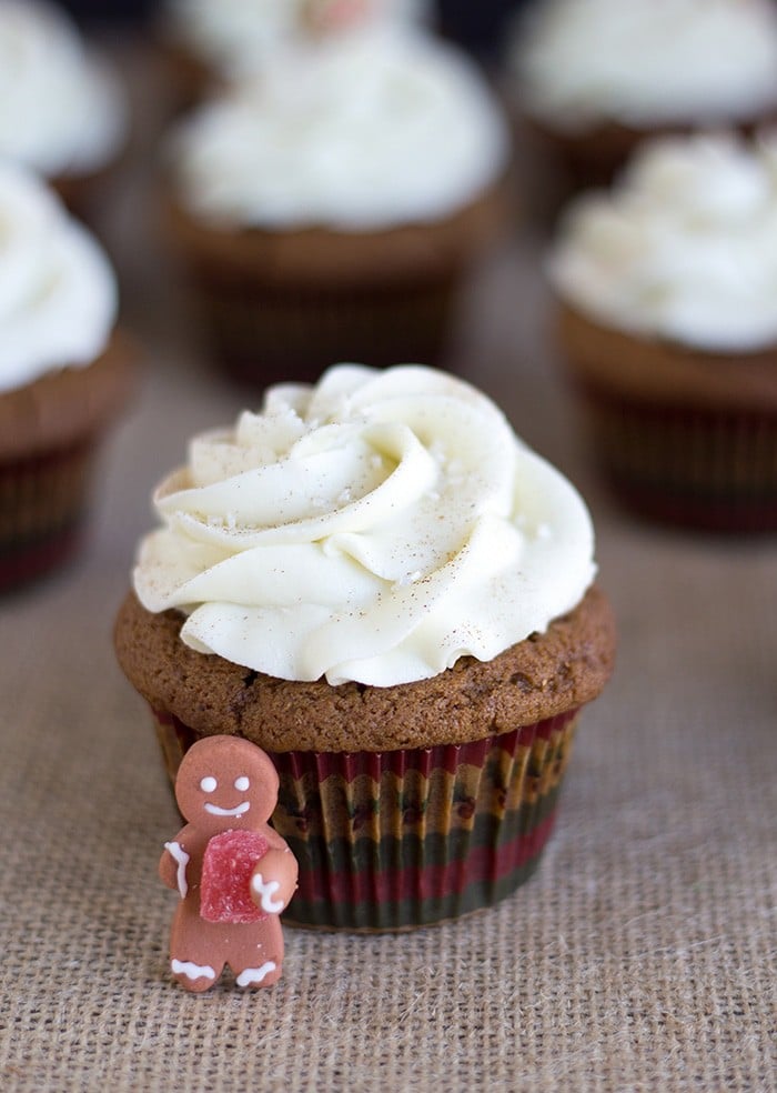 Gingerbread Cupcakes with White Chocolate Frosting - gingerbread cupcakes that are spiced up with loads of ginger and cinnamon then topped with heavenly white chocolate frosting.