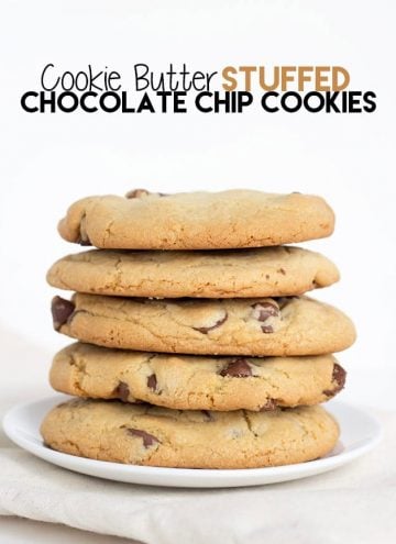 Cookie Butter Stuffed Chocolate Cookies