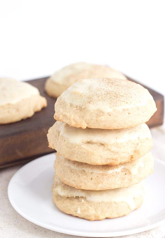 A plate of eggnog cookies.
