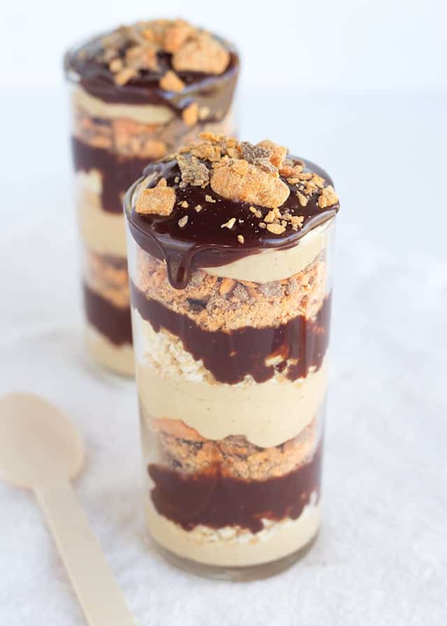 Chocolate Peanut Butter Crunch Trifles - layers of peanut butter pudding, chocolate ganache, crushed ritz crackers and butterfingers to make the perfect trifle.