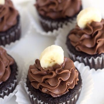 Chocolate banana cupcakes with frosting.