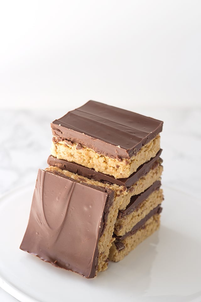 No Bake Peanut Butter Potato Chip Bars - sweet and salty peanut butter potato chip filling with a milk chocolate layer on top.