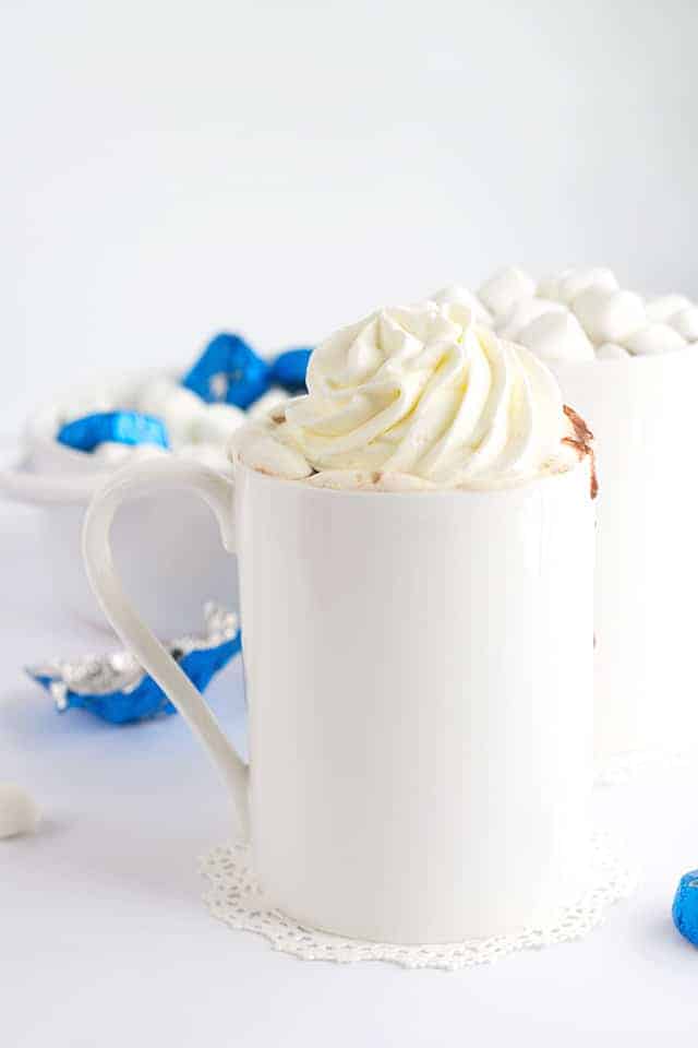 Creamy Slow Cooker Hot Chocolate