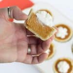 Mini Maple Pumpkin Pies - these adorable mini pumpkin pies have a hint of maple and loads of pumpkin spice! Top them with some fresh whipped cream and serve them at your next Thanksgiving get-together!