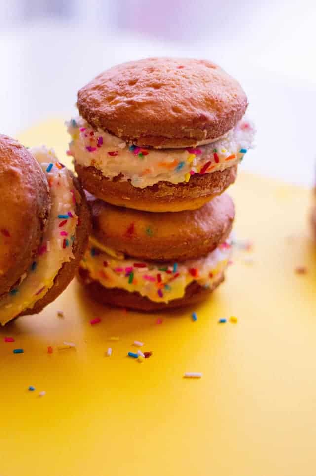 Cake Mix Whoopie Pies Recipe