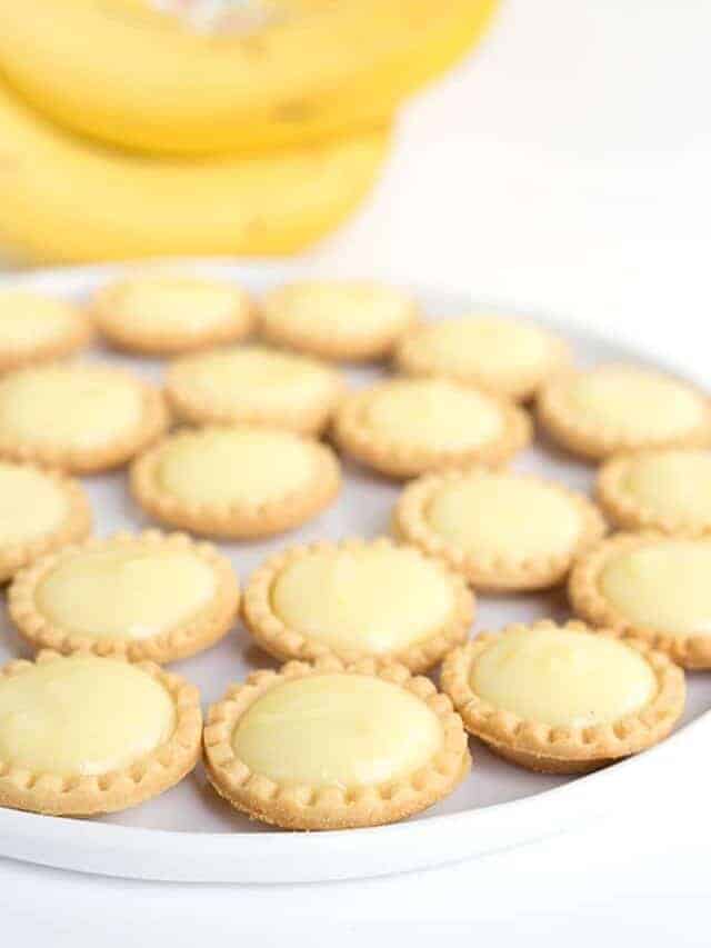 Mini Banana Cream Pies Story