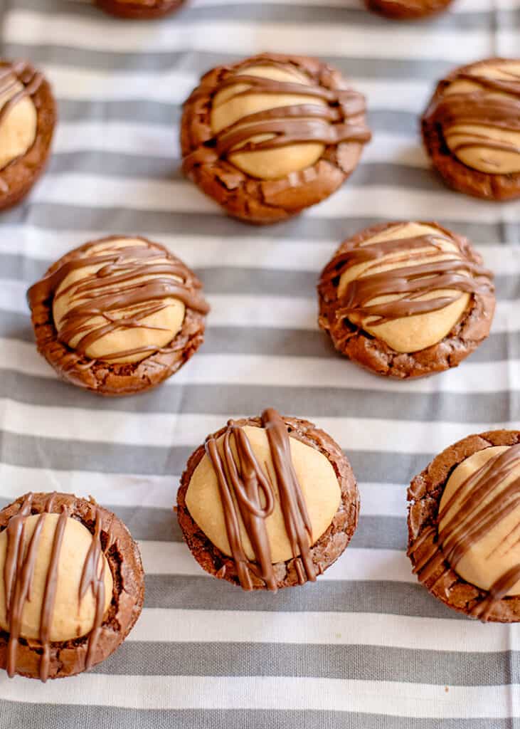 buckeye brownie bites on a gray and white linen