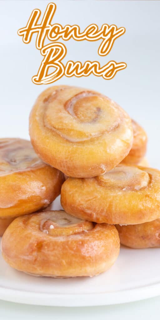 A plate of honey buns.