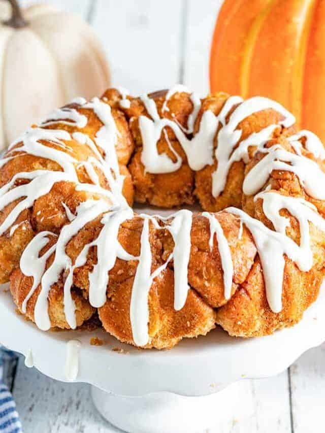 cropped-Pumpkin-Monkey-Bread-1-Photo-Cookie-Dough-and-Oven-Mitt.jpg