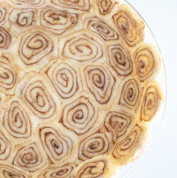 cinnamon roll pie crust pressed into a pie plate