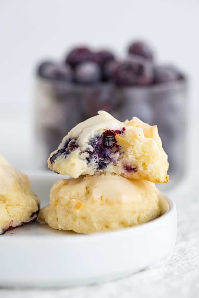 Blueberry Cheesecake Cookies