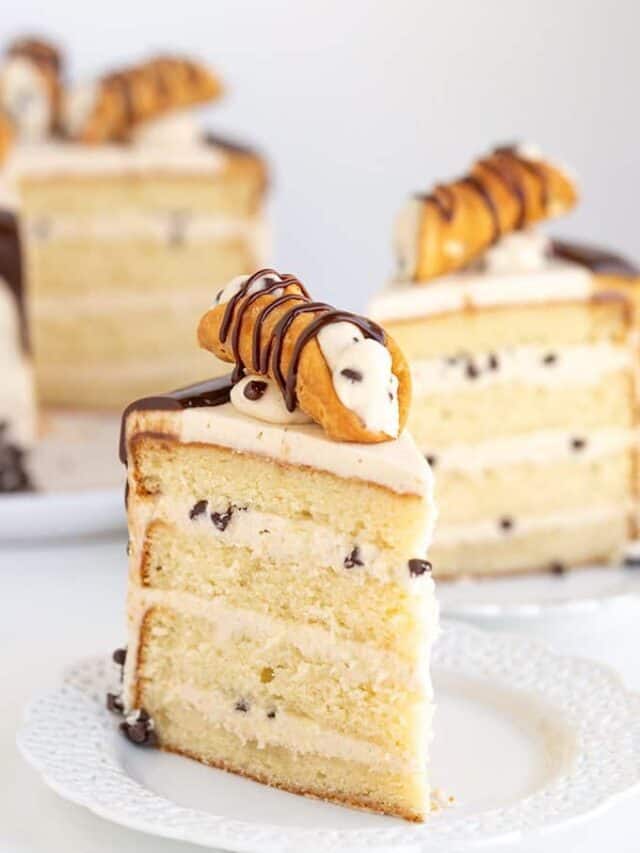 Cannoli Cake Story