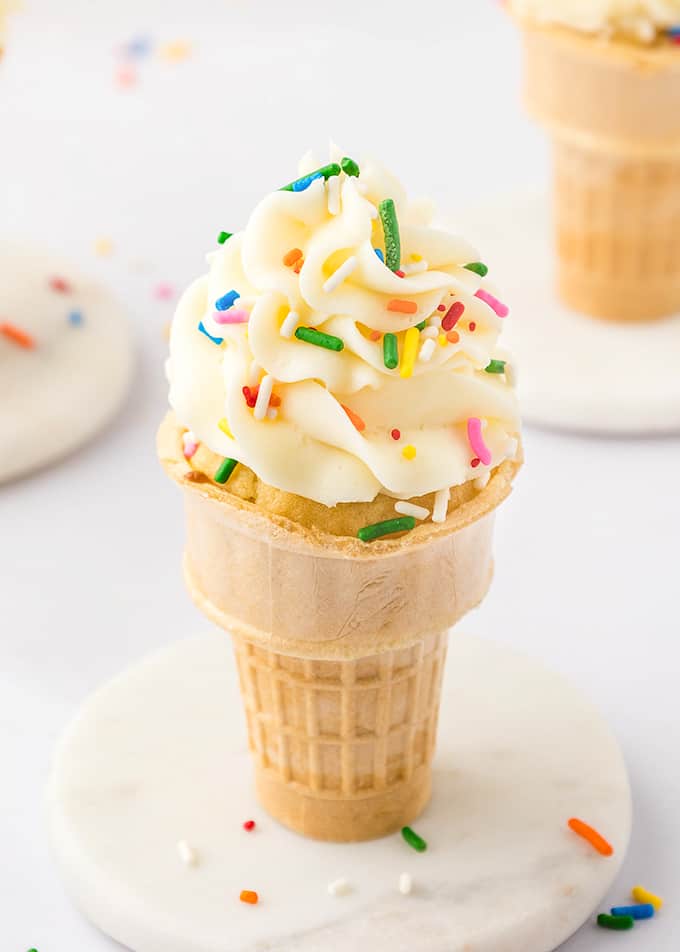 close up single ice cream cone cupcake.